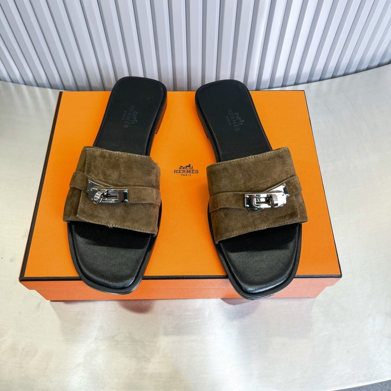 H**mes slippers